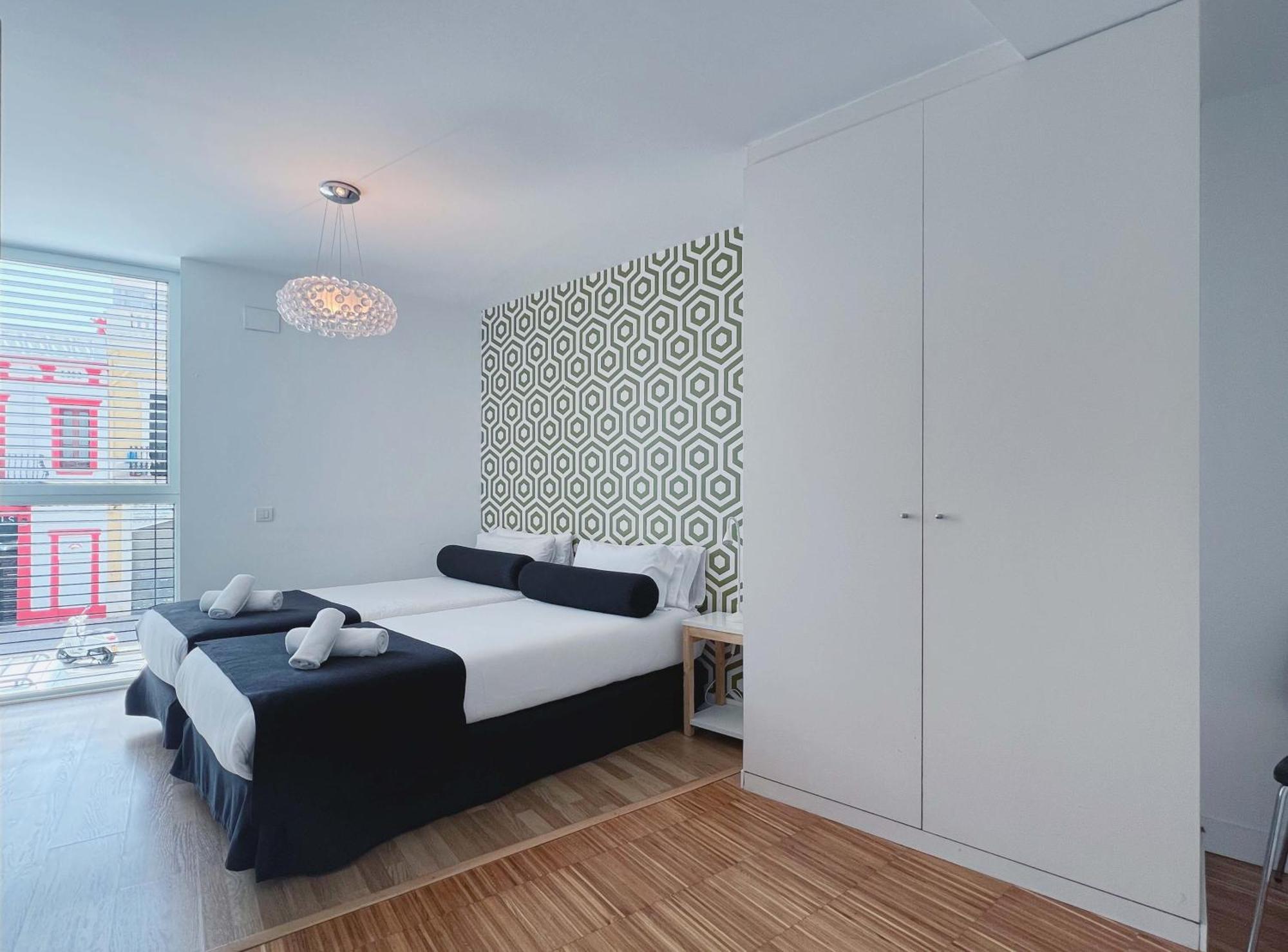 Stay U-Nique Apartments Pellaires Barselona Dış mekan fotoğraf
