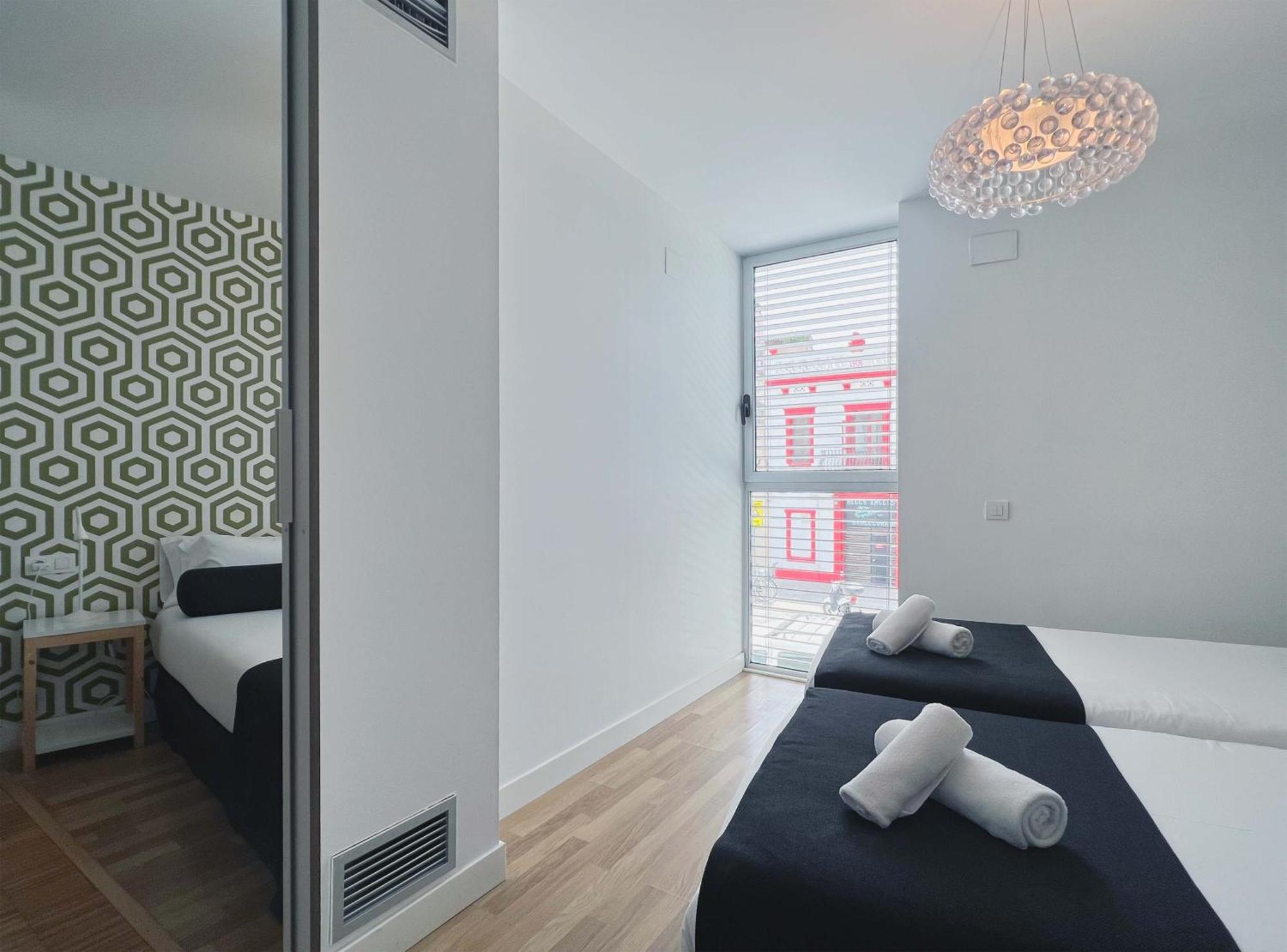 Stay U-Nique Apartments Pellaires Barselona Dış mekan fotoğraf