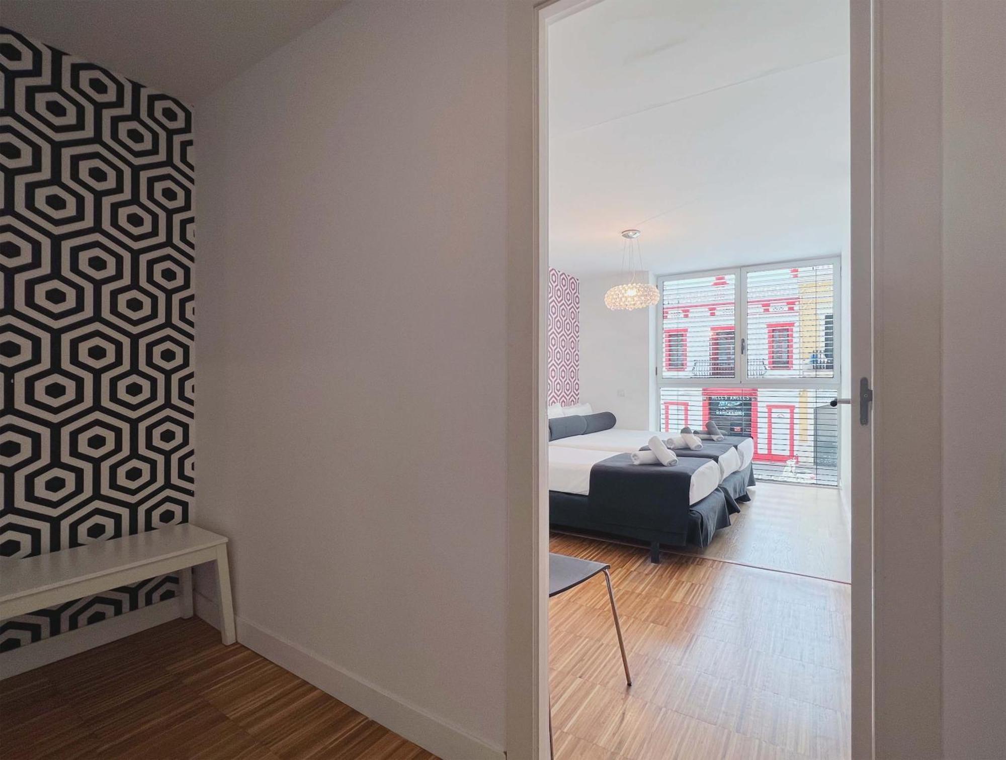 Stay U-Nique Apartments Pellaires Barselona Dış mekan fotoğraf